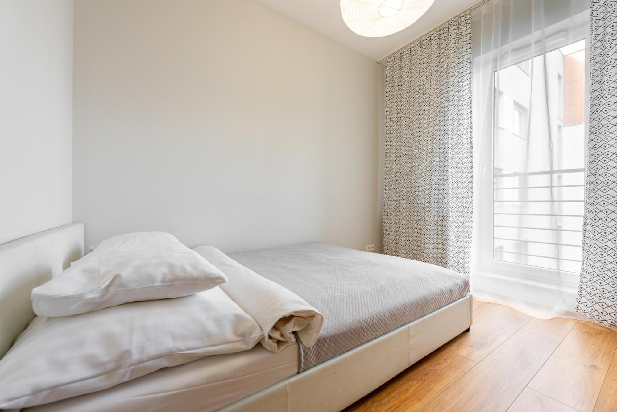 קטוביץ Apartamenty Tespis - Francuska Atal Park II מראה חיצוני תמונה